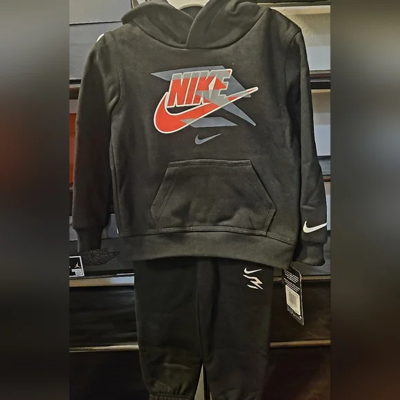 Nike Kids Black Matching Set - Picture 2 of 3
